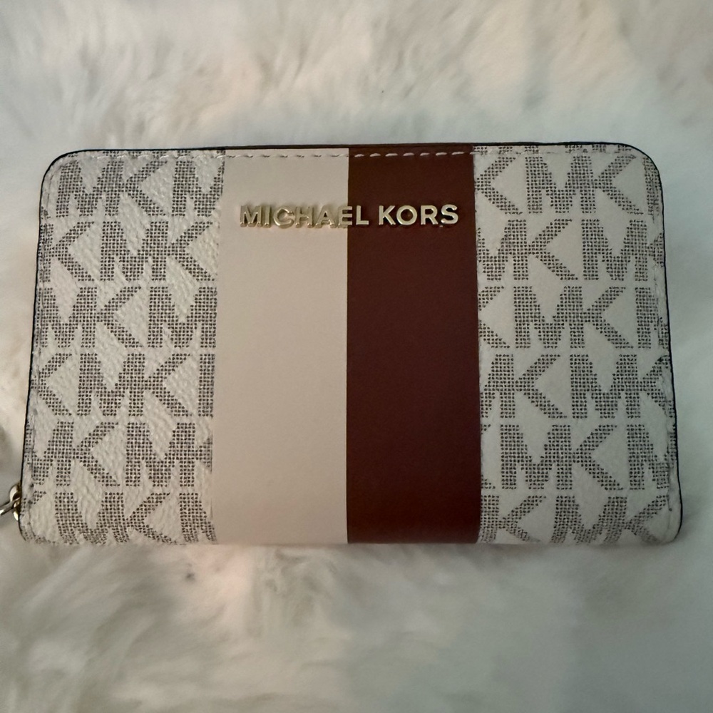 NWT Michael Kors Brown and Cream Monogram Wallet